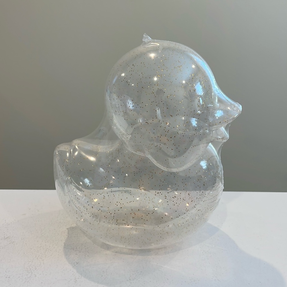 ⚡️New Target Bullseye Playground Plastic Easter Glittery Duck Fillable Container
